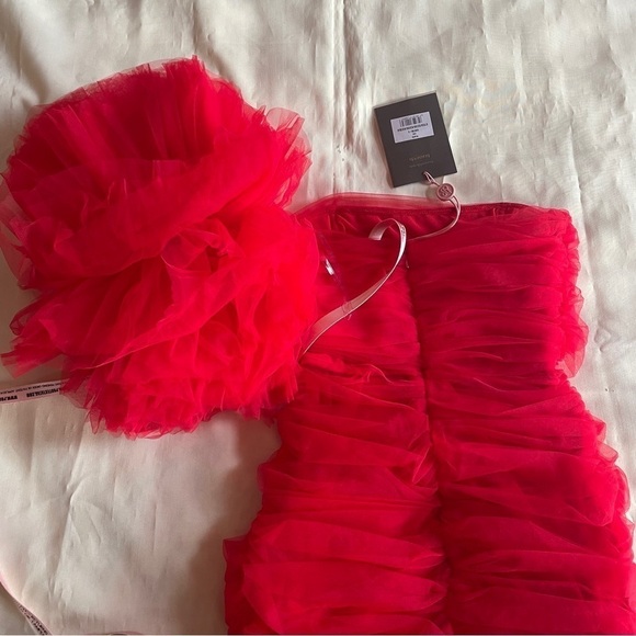 NEW! House of CB- Noelle Scarlet Mini Dress Red Ruffle Ball One Sleeve Size S - Picture 8 of 10
